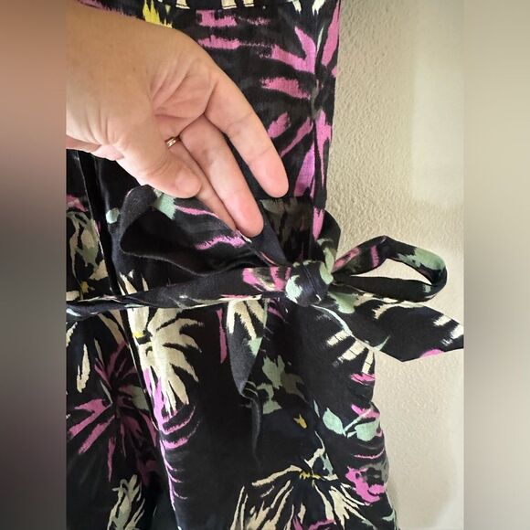 Scotch and Soda Floral Print Tie Waist 100% Linen Romper Black Multicolor Size 6 - Picture 8 of 15